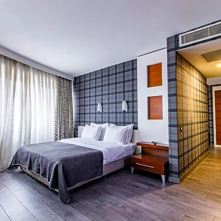 Dedepark Hotel