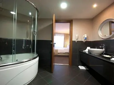 Dedepark Hotel